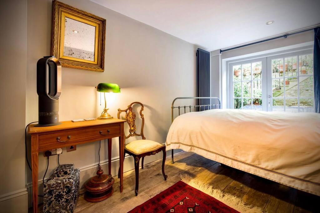ロンドン Kings Cross, Self-Contained House & Private Gardenヴィラ エクステリア 写真